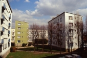 3/ Cité Bourgogne, cité d'urgence de 240 logements, construite en 1958 et démolie en 2001. Un nouveau quartier a été aménagé depuis.